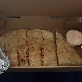 Dos Coyotes Border Cafe - My go-to at Dos Coyotes:Mango chicken quesadilla and shrimp burrito - Mexican Near Me - Sacramento, California