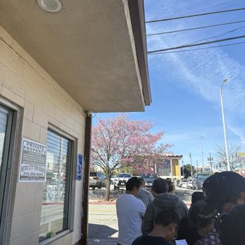 Won Kok Restaurant - Outside line - Chinese Near Me - Los Angeles, California