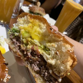 Gordon Ramsay Burger Las Vegas - Burgers Near Me - Las Vegas, Nevada Gordon Ramsay Burger Las Vegas - Burgers Near Me - Las Vegas, Nevada