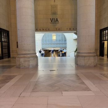 Union Station - Public Transportation Near Me - Toronto, Ontario