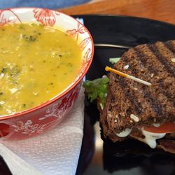 William's Gourmet Kitchen - Cream of broccoli soup and half BLT.