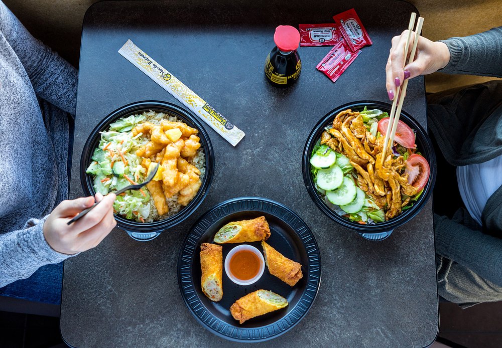 Noodle Express Logo