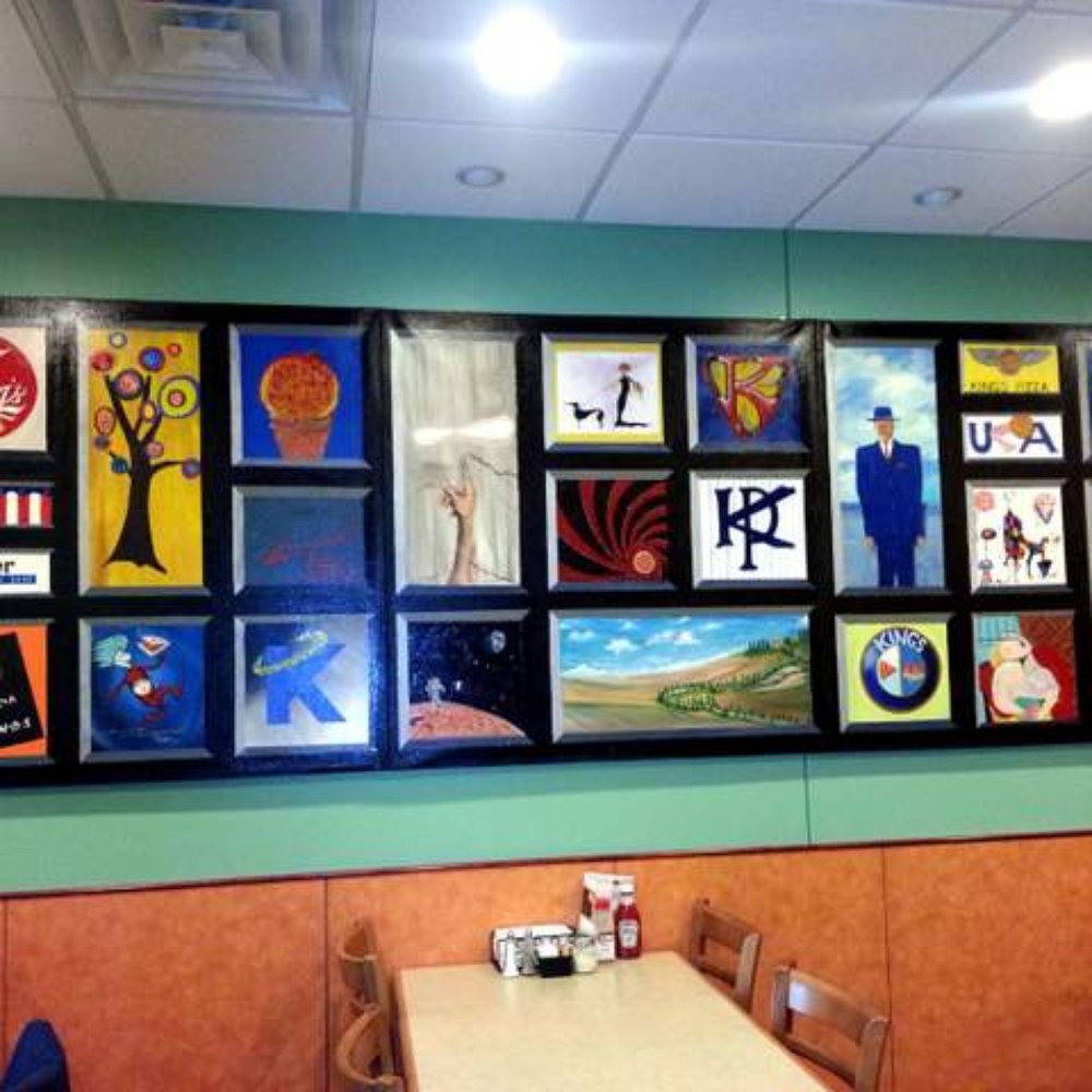 Kings New York Pizza - Falling Waters - Wall decor - Italian Near Me - Falling Waters, West Virginia Kings New York Pizza - Falling Waters - Wall decor - Italian Near Me - Falling Waters, West Virginia