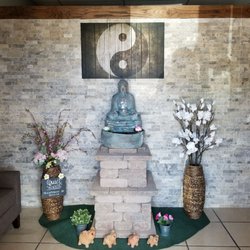 Thai Chi Foot Massage - New decor in the waiting area.