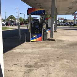 Any gas station with lock in place gas dispensers rates high with me