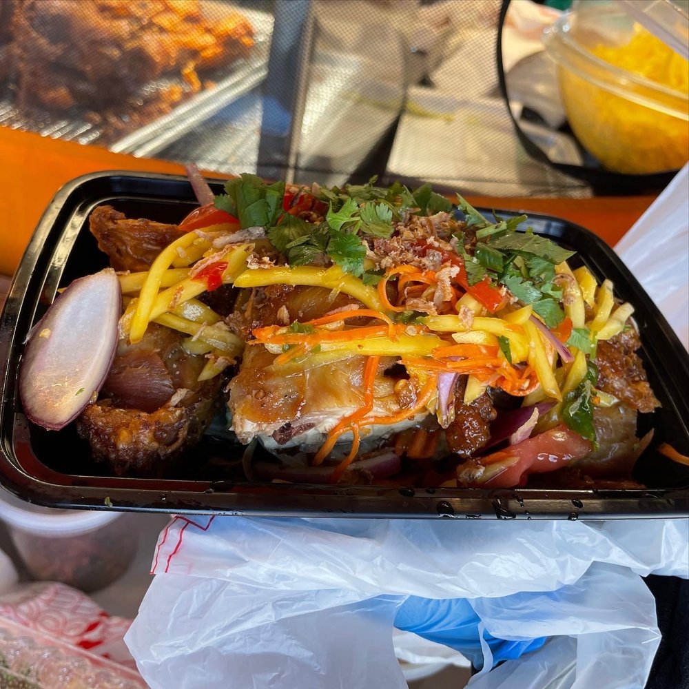 Some Spices - Yum Spicy Chicken - Thai Near Me - North Hollywood, California