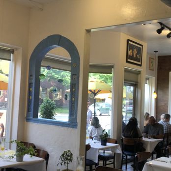 The Lemon Tree - Interior looking across the cozy restaurant - Cocktail Bars Near Me - Bend, Oregon