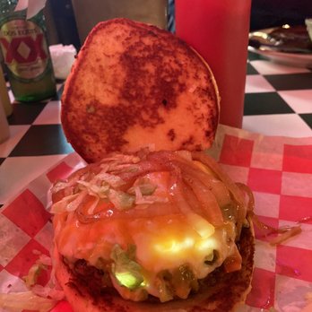 Coyote Bluff Cafe - Green chili burger with onion bun - Burgers Near Me - Amarillo, Texas Coyote Bluff Cafe - Green chili burger with onion bun - Burgers Near Me - Amarillo, Texas