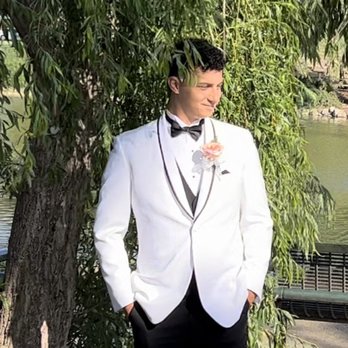 Peter Cassara Clothiers - At Evergreen Valley College - Men's Clothing Near Me - Sunnyvale, California