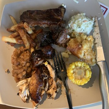 Nine One One BBQ Shack - American Near Me - Chicago, Illinois