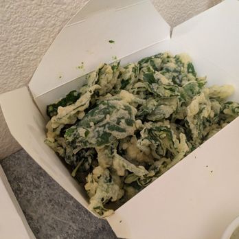 Nittaya's Secret Kitchen - @endoedibles on Instagram 08/13/2025 World Famous Spinach Salad - Tempura with lime dressing and chicken - Thai Near Me - Las Vegas, Nevada Nittaya's Secret Kitchen - @endoedibles on Instagram 08/13/2025 World Famous Spinach Salad - Tempura with lime dressing and chicken - Thai Near Me - Las Vegas, Nevada