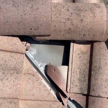 Premium Roofing Systems - Example 1 prior to fix - Roofing Near Me - Santa Ana, California Premium Roofing Systems - Example 1 prior to fix - Roofing Near Me - Santa Ana, California
