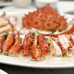 Jumbo Lobster Restaurant - Steamed king crab