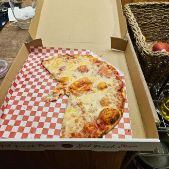 Kzam Foods - Cheese pizza - Food Trucks Near Me - Sultan, Washington