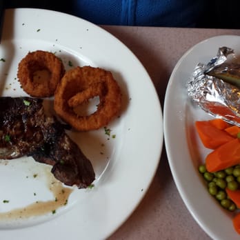 Three Guys Restaurant - Steak dinner - American Near Me - New York, New York