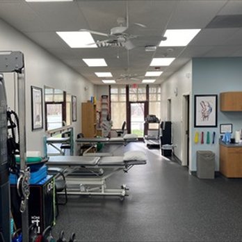 Select Physical Therapy - Mountain Island - Physical Therapy Near Me - Charlotte, North Carolina Select Physical Therapy - Mountain Island - Physical Therapy Near Me - Charlotte, North Carolina