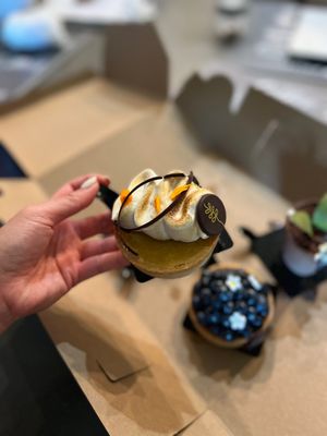 L'Artisane Bakery & Bistro by null