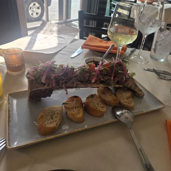 La Baja - Mediterranean Near Me - Ambler, Pennsylvania