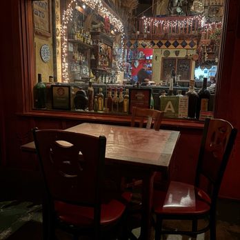 Viva Madrid! - The outside of Viva Madrid. - Spanish Near Me - Claremont, California