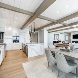 Luchin and Sons Construction - kitchen