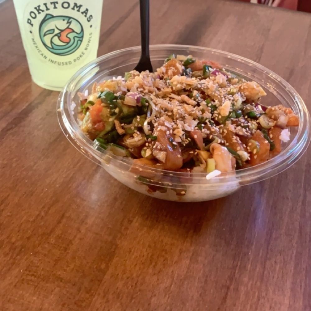 PokiMX - Another small poke bowl with the small house drink - Poke Near Me - San Fernando, California