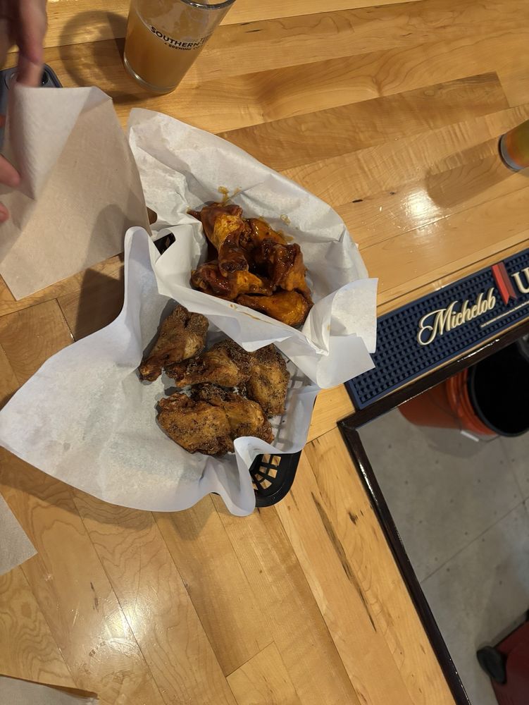 Food from The 1905 Tavern