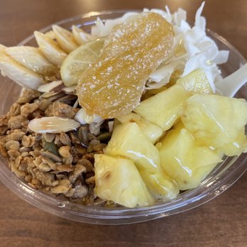 Toastique - Cocolada Bowl - Juice Bars & Smoothies Near Me - Hoboken, New Jersey