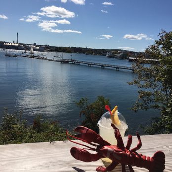 Claws - Their lemonade isn't too sweet either (yummy!) - Seafood Near Me - Rockland, Maine Claws - Their lemonade isn't too sweet either (yummy!) - Seafood Near Me - Rockland, Maine