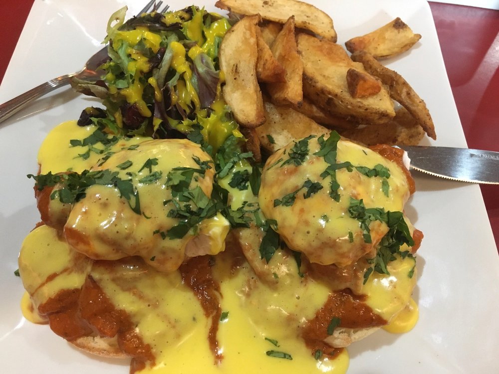 THE CORIANDER 1 230 Menzies Street, Victoria, British Columbia