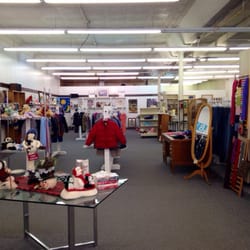 Under His Wings Thrift Shop