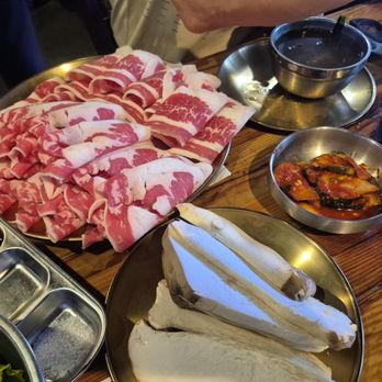 Gui Gui 9292 - Barbeque Near Me - Rowland Heights, California