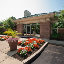 Rahn Dental - Rahn Dental Group Entrance