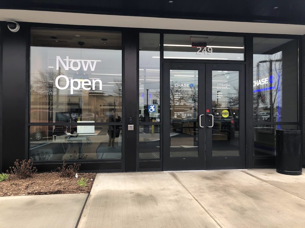 CHASE BANK Updated July 2024 249 N Broadway, Hicksville, New York Banks & Credit Unions