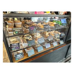 Maplewood Deli And Coffeehouse - Various baked goods