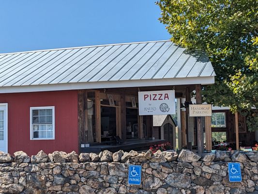 Barrel Oak Winery and Brewery by null