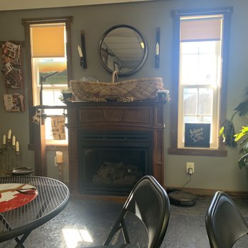 Elk Run Vineyards - Fireplace - Wineries Near Me - Mt Airy, Maryland Elk Run Vineyards - Fireplace - Wineries Near Me - Mt Airy, Maryland