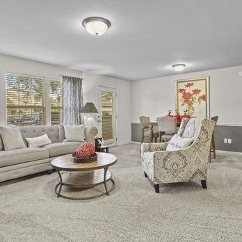 Villas at Stonebridge - Apartments Near Me - Edmond, Oklahoma Villas at Stonebridge - Apartments Near Me - Edmond, Oklahoma
