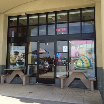 Baskin Robbins - Ice Cream & Frozen Yogurt Near Me - Chula Vista, California