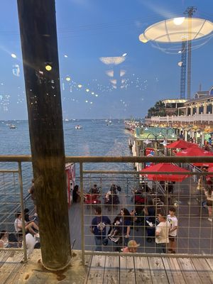 Bubba Gump Shrimp Co. by null