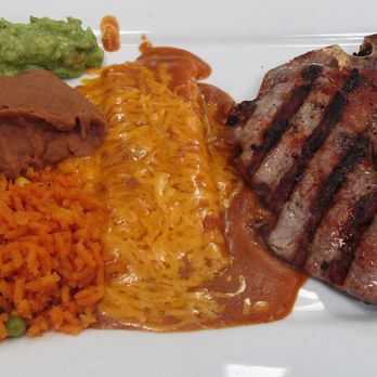 La Isla Mexican Restaurant - DINNER:
T-Bone Steak & Cheese Omelet - - Mexican Near Me - Corpus Christi, Texas La Isla Mexican Restaurant - DINNER:
T-Bone Steak & Cheese Omelet - - Mexican Near Me - Corpus Christi, Texas
