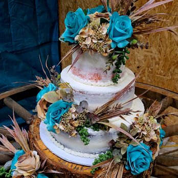 Cake and Company - Custom Cakes Near Me - Conway, Arkansas Cake and Company - Custom Cakes Near Me - Conway, Arkansas