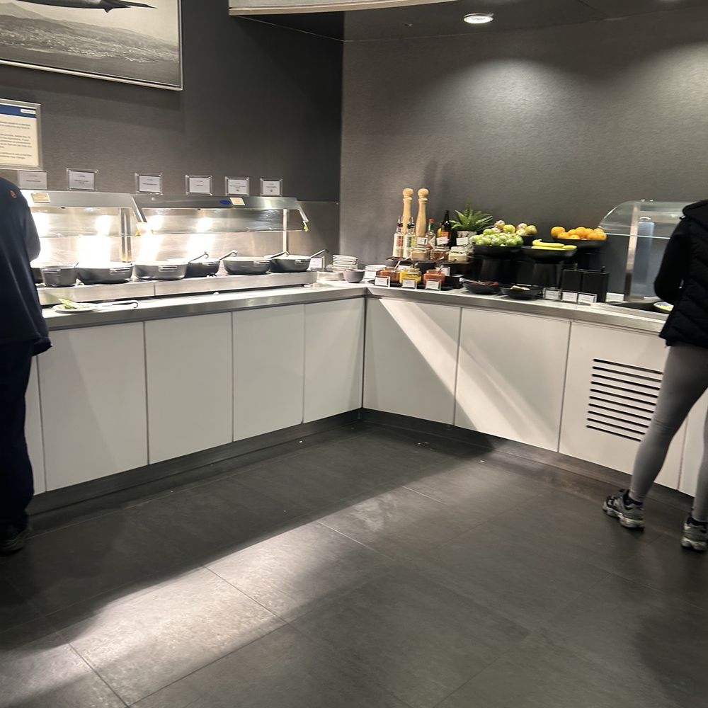 United Global First Lounge - Airport Lounges Near Me - Hounslow, XGL United Global First Lounge - Airport Lounges Near Me - Hounslow, XGL
