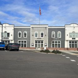 West Linn Holistic Center - 2008 Willamette Falls Dr.
West Linn, OR 97068
(503) 650-6494