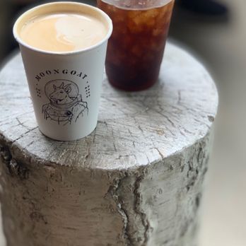 MoonGoat Coffee Roasters - Vanilla latte and Peruvian cold brew - Coffee Roasteries Near Me - Costa Mesa, California MoonGoat Coffee Roasters - Vanilla latte and Peruvian cold brew - Coffee Roasteries Near Me - Costa Mesa, California