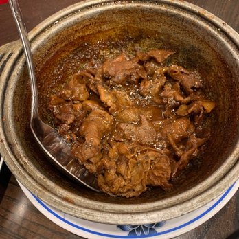 Sáu Can Tho Vietnamese Kitchen - pork in caramelized sauce - Vietnamese Near Me - Rosemead, California Sáu Can Tho Vietnamese Kitchen - pork in caramelized sauce - Vietnamese Near Me - Rosemead, California