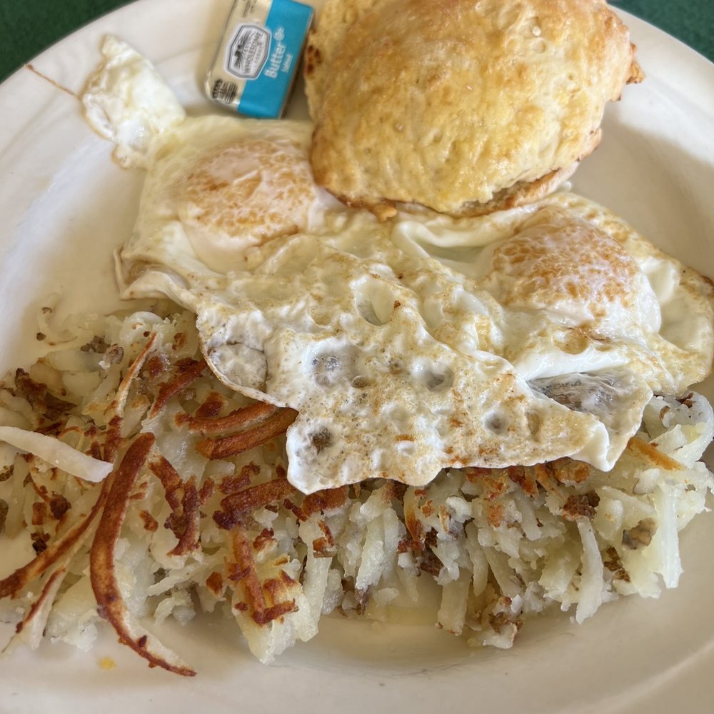 Cafe Regis - Uncle John's Breakfast - Cafes Near Me - Red Lodge, Montana