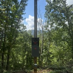 Burrell's Electrical Services - New 200A overhead service for RV