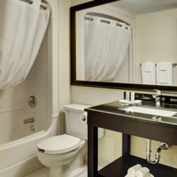 Comfort Inn - New Modern Bathroom