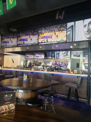 Silva's Sports Bar & Grill by null