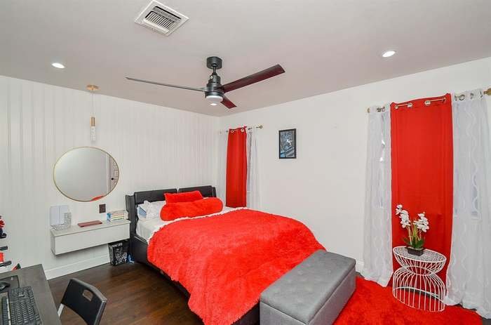 Slide of G&R Remodeling And Roofing